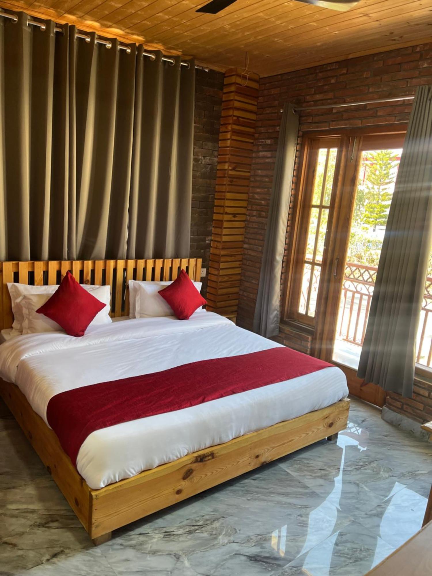 Hotel Paul Villa Bir  Exterior photo